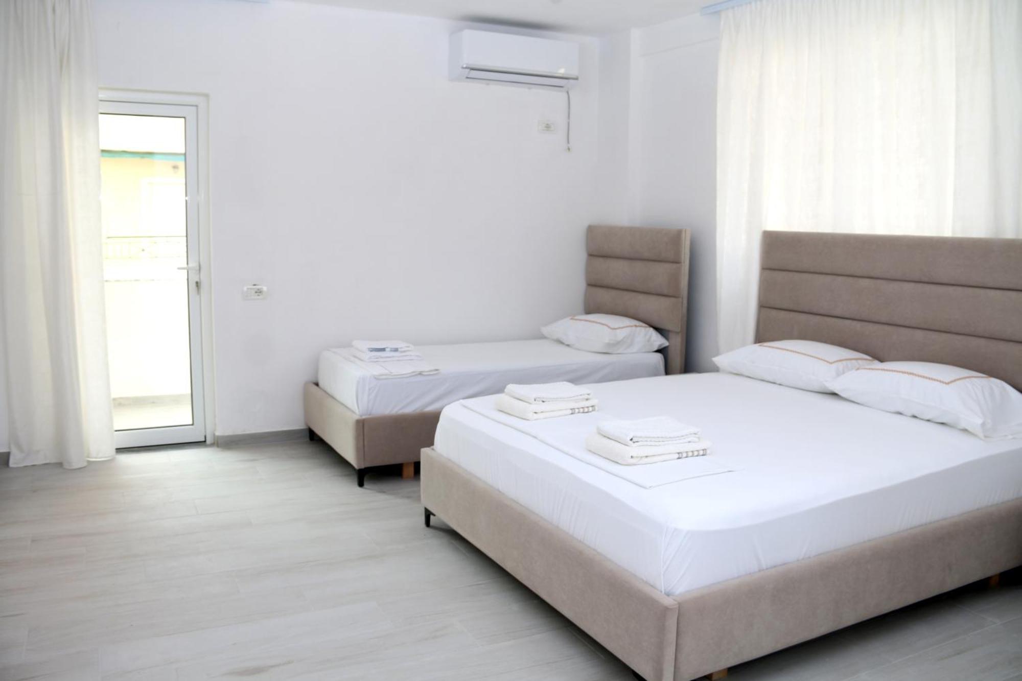 Vila Jovani Sarande Bagian luar foto